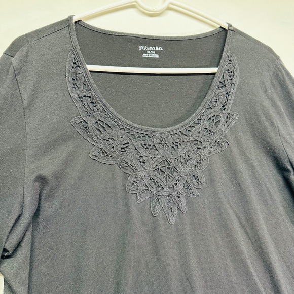 St. John's Bay Black 3/4 Sleeves Scoop Neck Lace Applique Cotton Top Womens XL - Picture 2 of 7